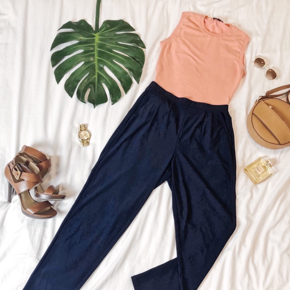 J. Crew Women's Sweater in Peach and Navy